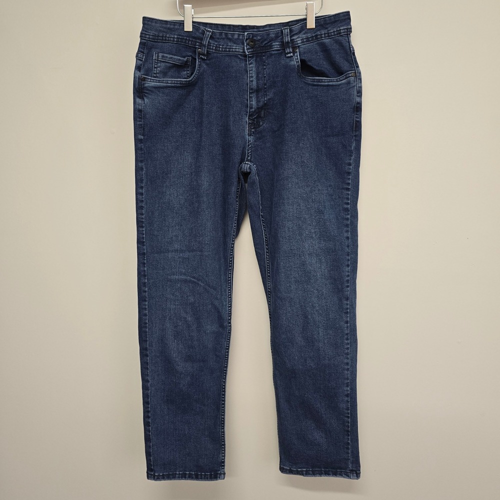 The‎ Perfect Jean TPJ Athletic Fit Mens 34x30 Medium Wash Stretch Denim Jeans